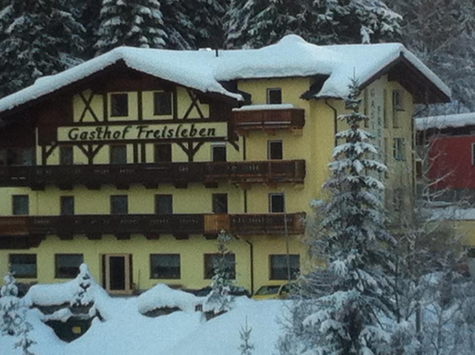 "Quality Hosts Arlberg" Hotel-Gasthof Freisleben Санкт-Антон-ам-Арльберг Экстерьер фото